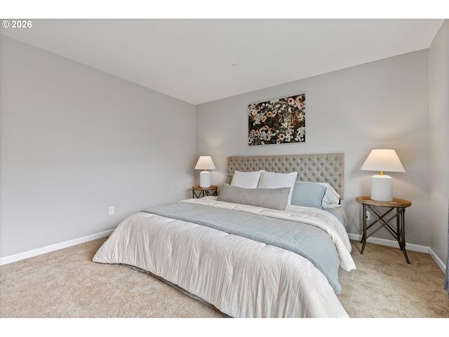 3718 Ne KINGBIRD St, Camas, WA 98607