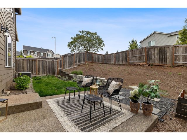 3718 Ne KINGBIRD St, Camas, WA 98607