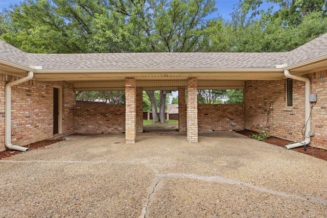 3001 S Country Club Road, Garland, TX 75043