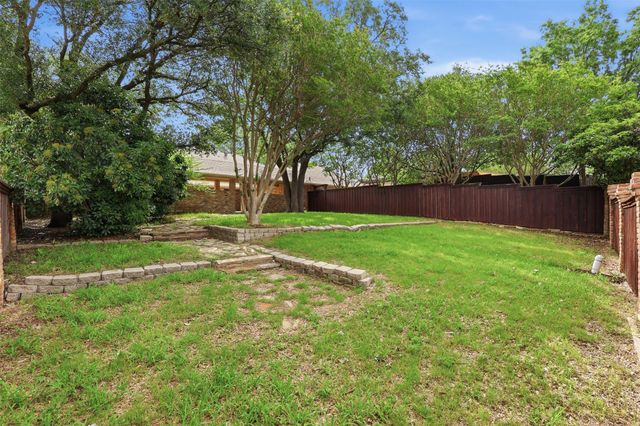 3001 S Country Club Road, Garland, TX 75043