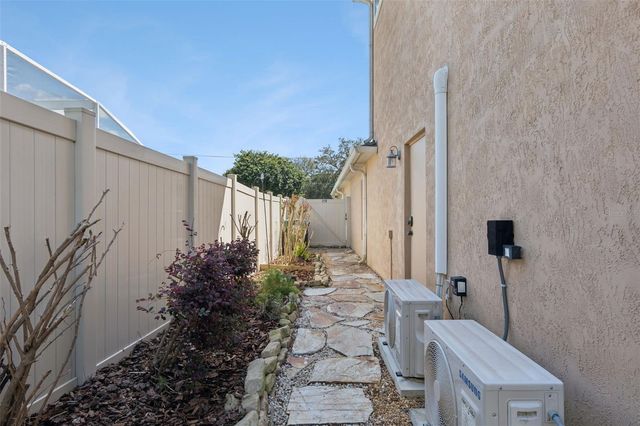 1289 VOLTAIRE STREET, Deltona, FL 32725