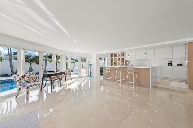838 W Palmetto Park Road, Boca Raton, FL 33486