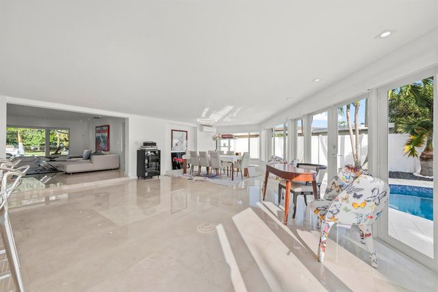 838 W Palmetto Park Road, Boca Raton, FL 33486