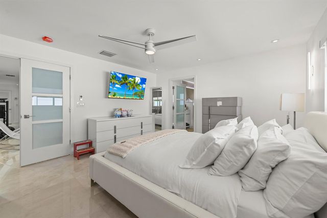 838 W Palmetto Park Road, Boca Raton, FL 33486