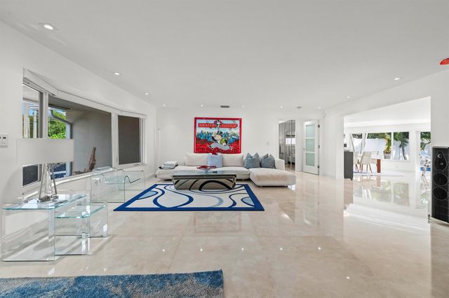 838 W Palmetto Park Road, Boca Raton, FL 33486