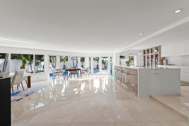 838 W Palmetto Park Road, Boca Raton, FL 33486