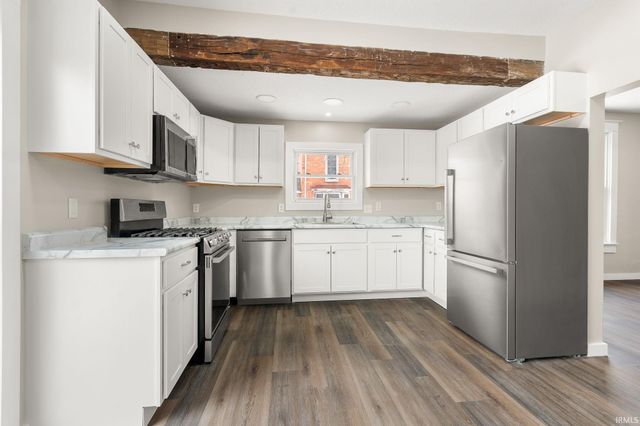 1016 Bell Avenue, New Haven, IN 46774