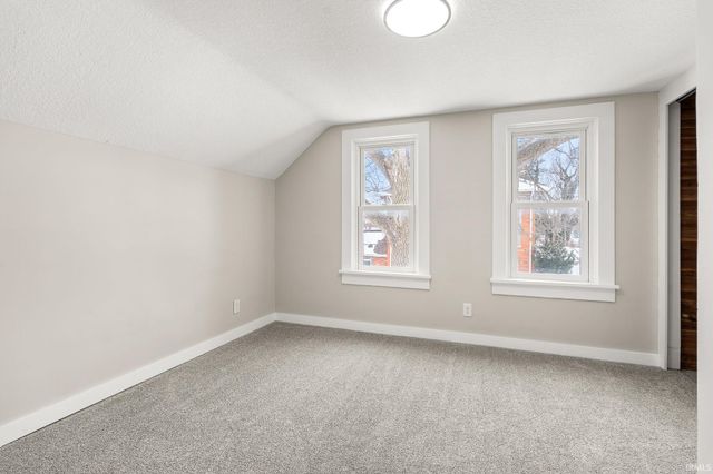 1016 Bell Avenue, New Haven, IN 46774