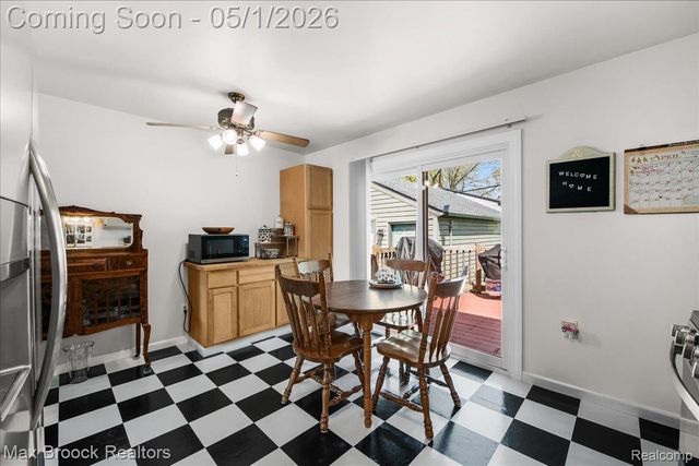 1165 Annjo Street, Walled Lake, MI 48390