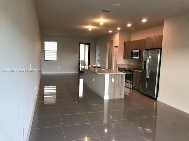 7805 NW 104 Ave 31, Doral, FL 33178