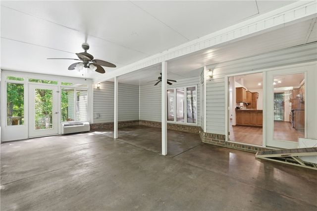 15228 N Cove Creek N Road, Prairie Grove, AR 72753