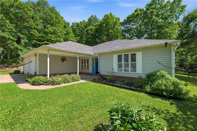15228 N Cove Creek N Road, Prairie Grove, AR 72753