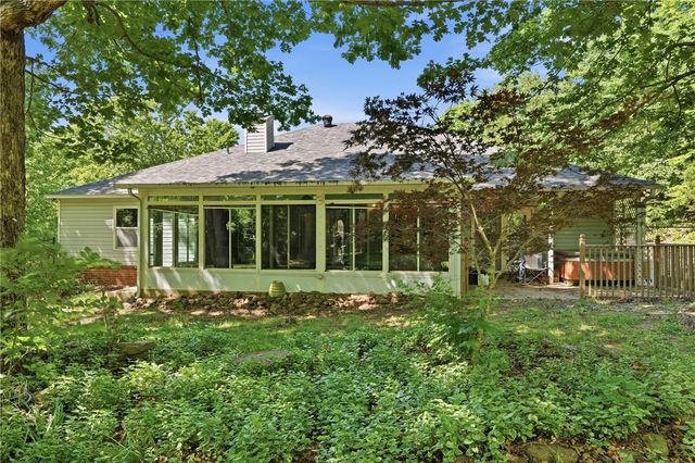 15228 N Cove Creek N Road, Prairie Grove, AR 72753
