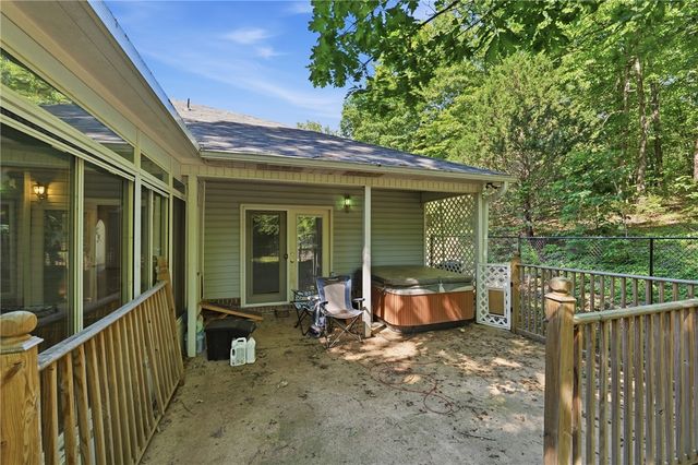 15228 N Cove Creek N Road, Prairie Grove, AR 72753