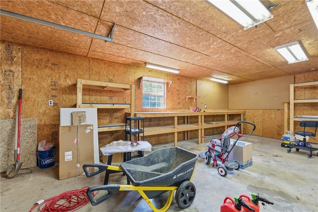 15228 N Cove Creek N Road, Prairie Grove, AR 72753