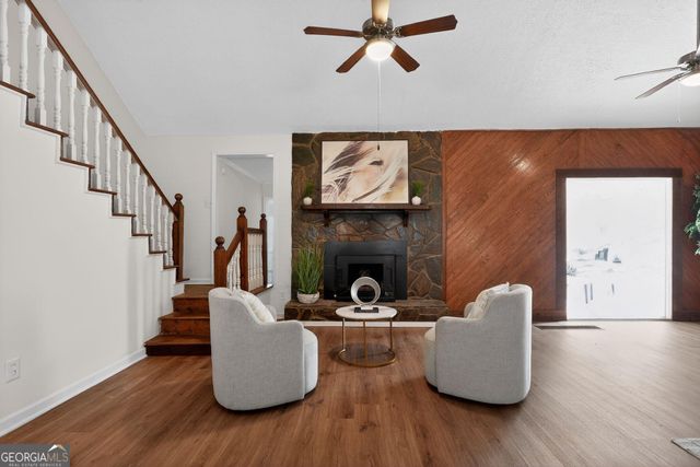 12 Clearwater Road, Sharpsburg, GA 30277