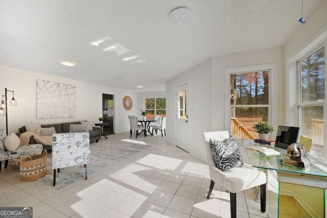 12 Clearwater Road, Sharpsburg, GA 30277