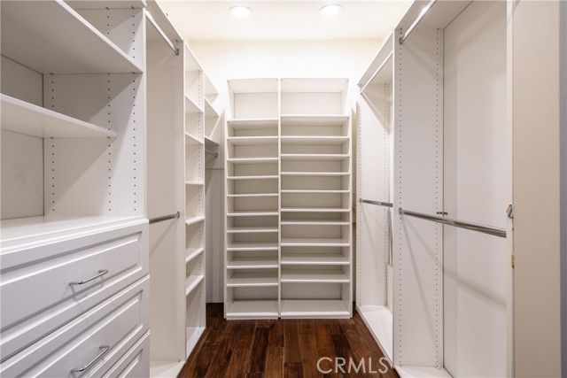 29665 Meadowmist, Agoura Hills, CA 91301