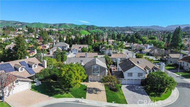 29665 Meadowmist, Agoura Hills, CA 91301