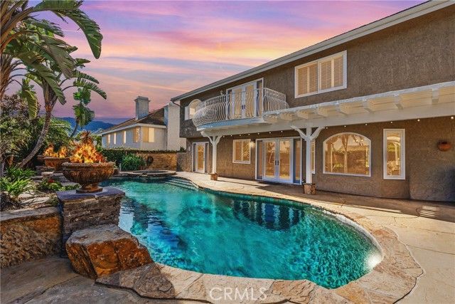 29665 Meadowmist, Agoura Hills, CA 91301