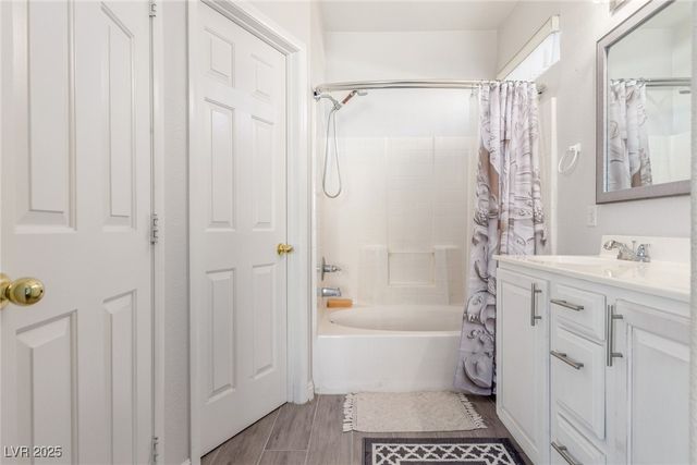 6329 Blowing Sky Street 201, North Las Vegas, NV 89081