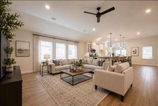 414 Zeus Mountains Drive, Crosby, TX 77532