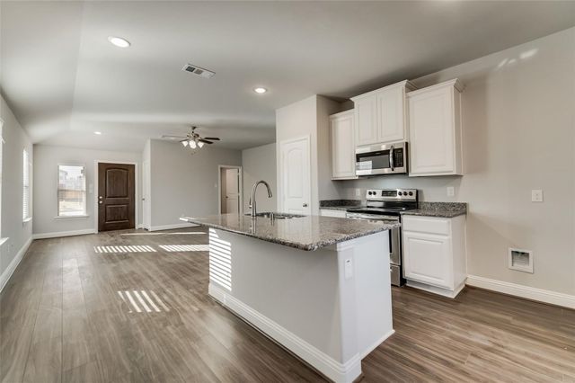 1430 Warringwood Drive, Greenville, TX 75402