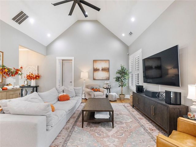 5634 Autumn Flame Drive, Braselton, GA 30517