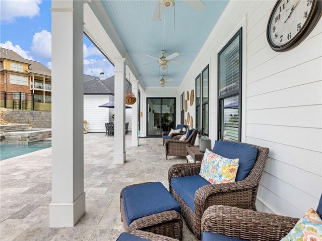 5634 Autumn Flame Drive, Braselton, GA 30517