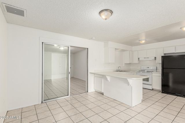 1512 W CRESCENT Avenue, Mesa, AZ 85202