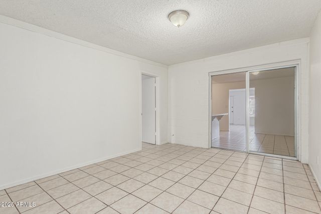 1512 W CRESCENT Avenue, Mesa, AZ 85202