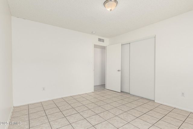 1512 W CRESCENT Avenue, Mesa, AZ 85202