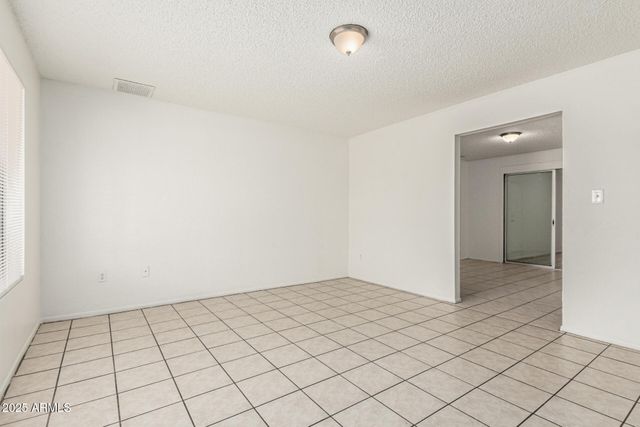 1512 W CRESCENT Avenue, Mesa, AZ 85202