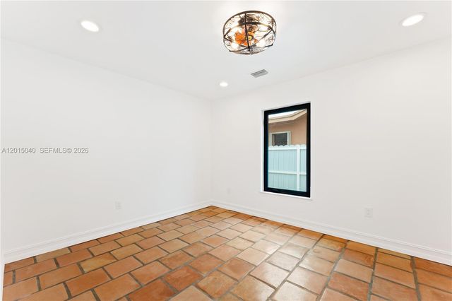 231 SW 136th Ave, Miami, FL 33184