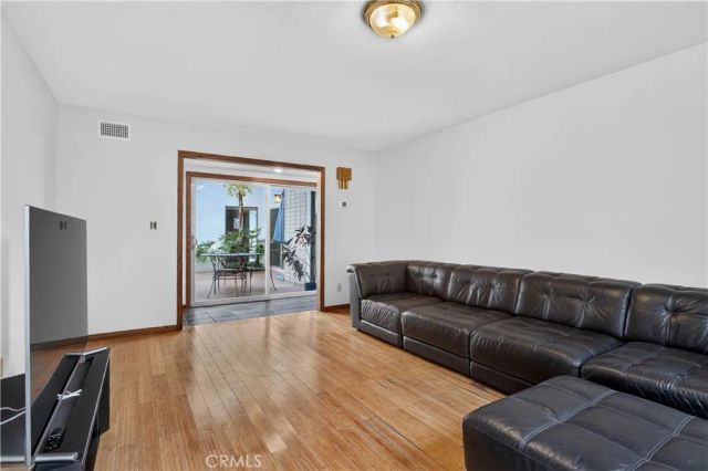 2533 E Tennyson, Anaheim, CA 92806