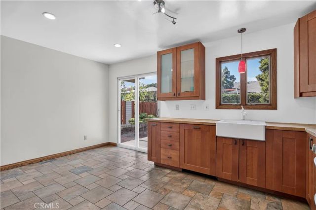 2533 E Tennyson, Anaheim, CA 92806