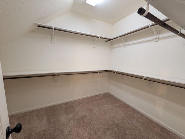 6614 Hunters Creek Lane, Baytown, TX 77521
