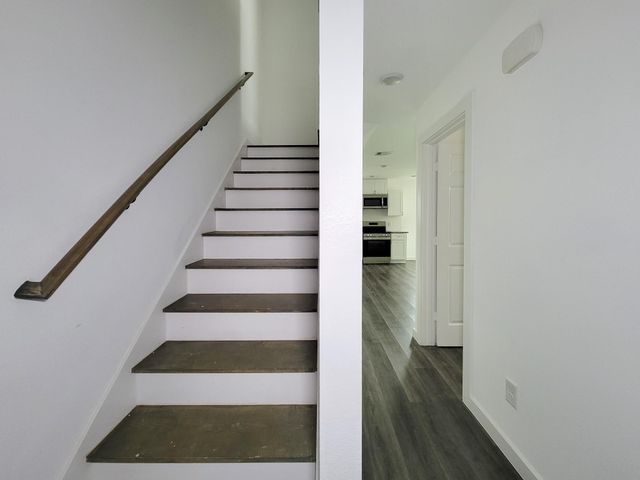 8122 Sterling Shire Street B, Houston, TX 77078