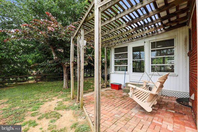 208 WILLOW ST, Hanover, PA 17331