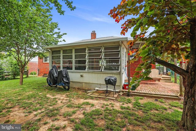 208 WILLOW ST, Hanover, PA 17331