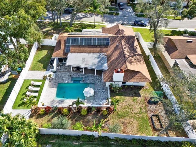 2021 SPANISH PINES DRIVE, Dunedin, FL 34698