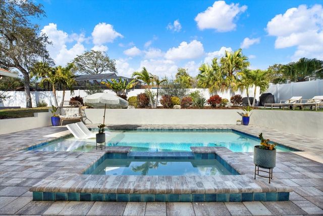 2021 SPANISH PINES DRIVE, Dunedin, FL 34698