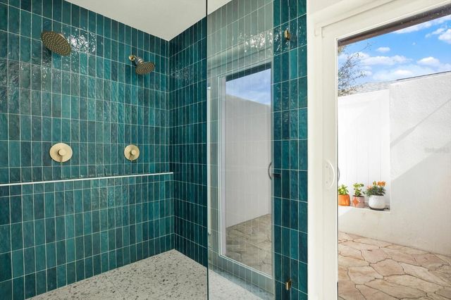 2021 SPANISH PINES DRIVE, Dunedin, FL 34698