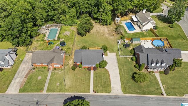 9605 KOURTNY WAY, Warrior, AL 35180
