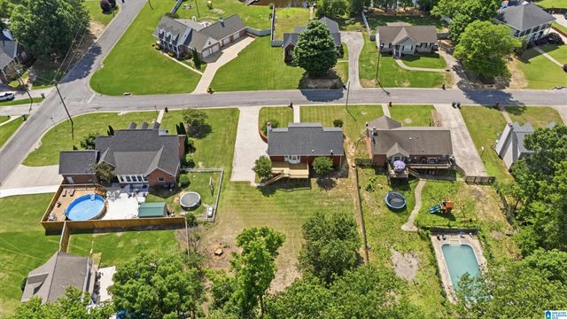9605 KOURTNY WAY, Warrior, AL 35180