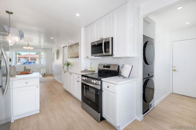 1226 8Th St, Imperial Beach, CA 91932