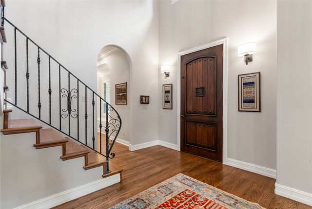 2501 S Cincinnati Avenue, Tulsa, OK 74114