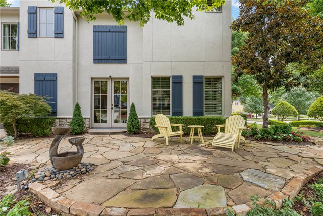 2501 S Cincinnati Avenue, Tulsa, OK 74114