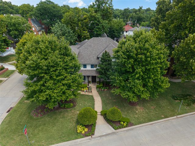 2501 S Cincinnati Avenue, Tulsa, OK 74114