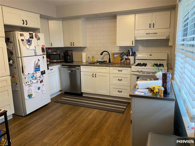 54 Arch Street, Ramsey, NJ 07446